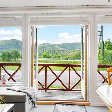 2 Bedroom Awesome In דירה *