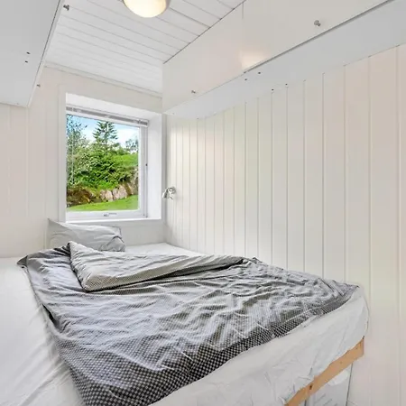 דירה 2 Bedroom Awesome In *