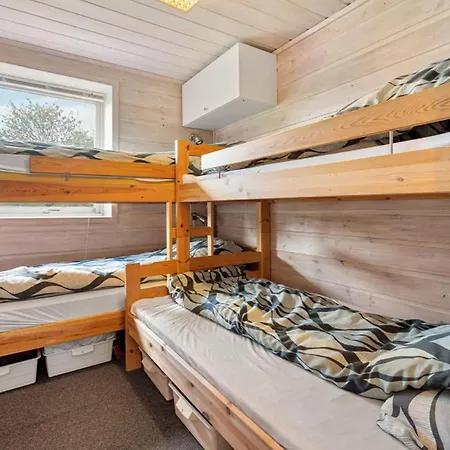 2 Bedroom Awesome In Tjorhom