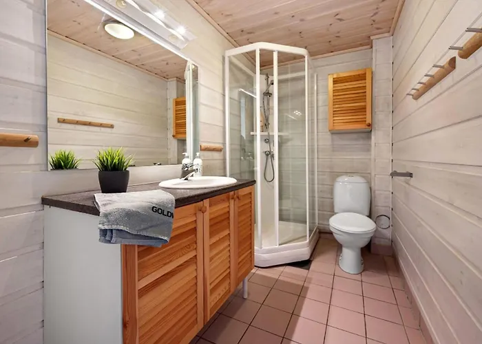 2 Bedroom Awesome In Lägenhet